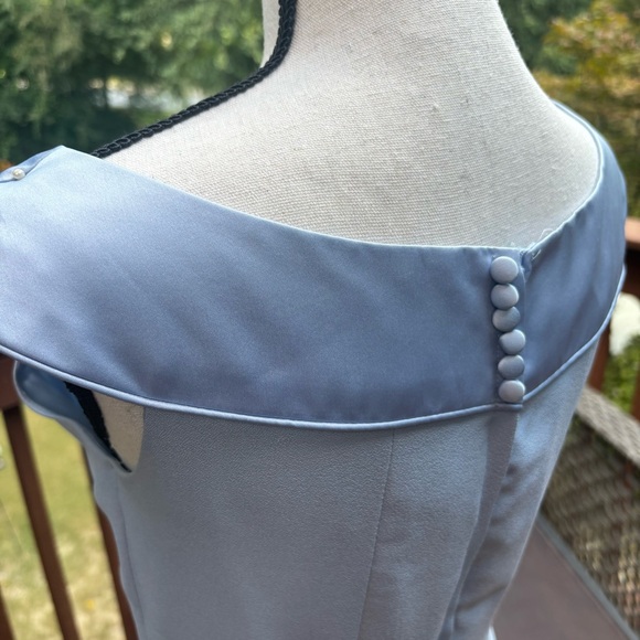 Vintage 1990s Alfred Angelo Union Made Light Blue Portrait Neck Prom Dress, M - Picture 10 of 16